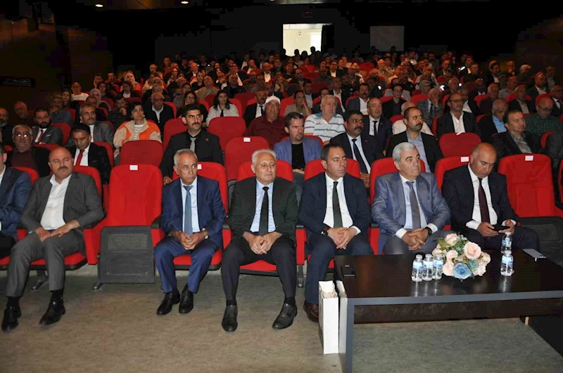 Kars’ta Batı Azerbaycan’a Dönüş Forumu
