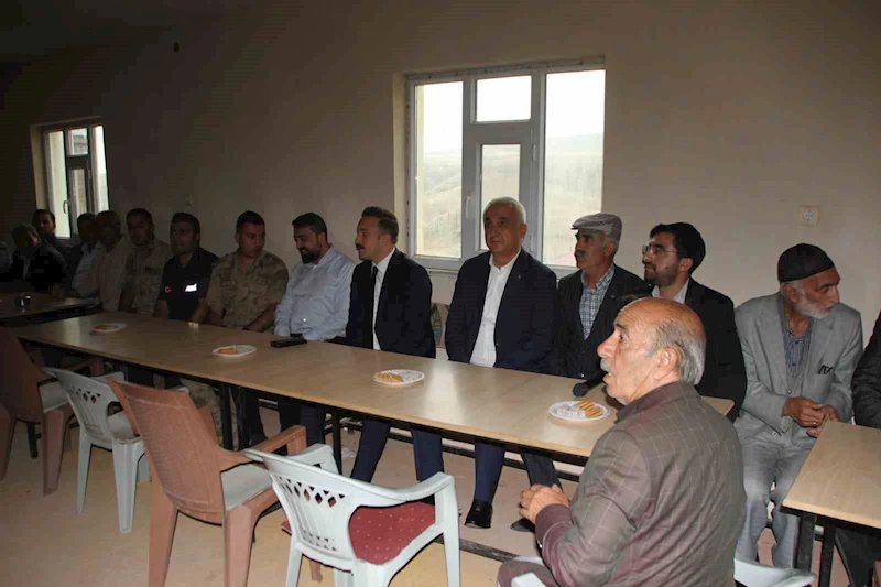 Vali Çakır’dan sel felaketinin yaşandığı köye taziye ziyareti
