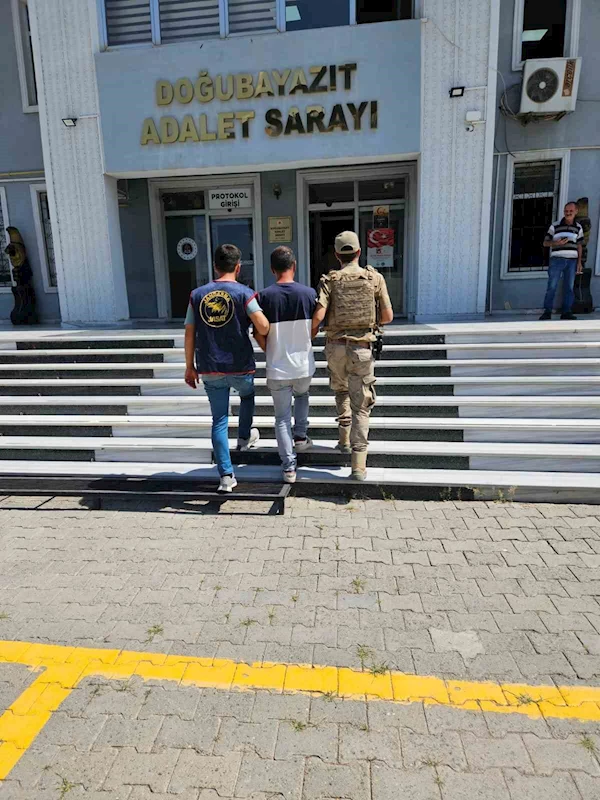 Doğubayazıt’ta aranan şahıs yakalandı
