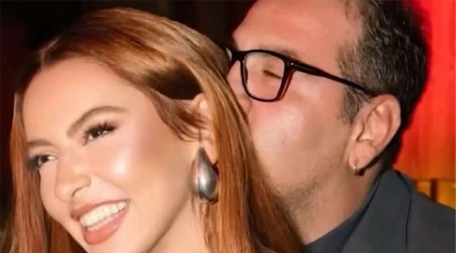 Hadise ve Şenol Sönmez Aşkının Romantik Kareleri Sosyal Medyada!
