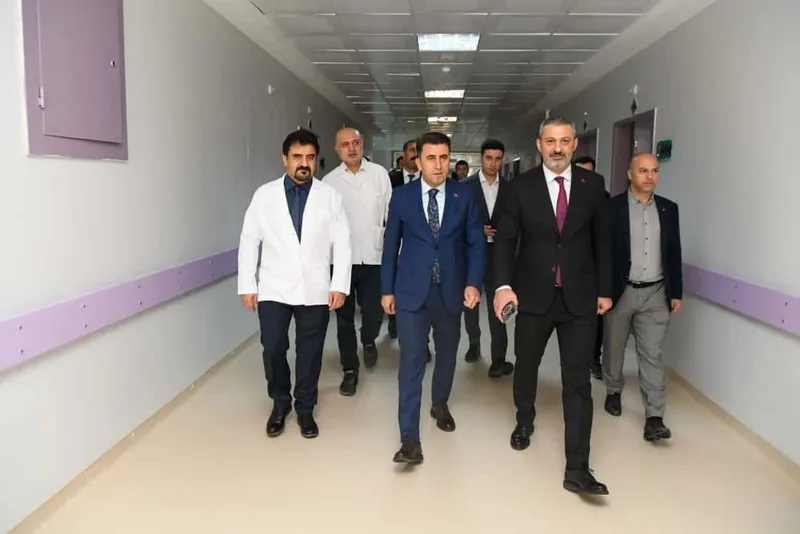 Tunceli’de sağlıkta iki önemli adım: Onkoloji Hizmet Birimi ve Mobil Kanser Tarama Aracı
