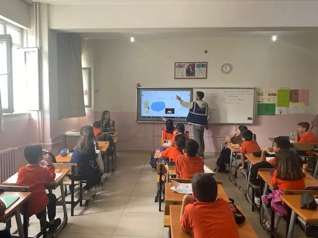 Tunceli’de öğrencilere kooperatifçilik eğitimi verildi
