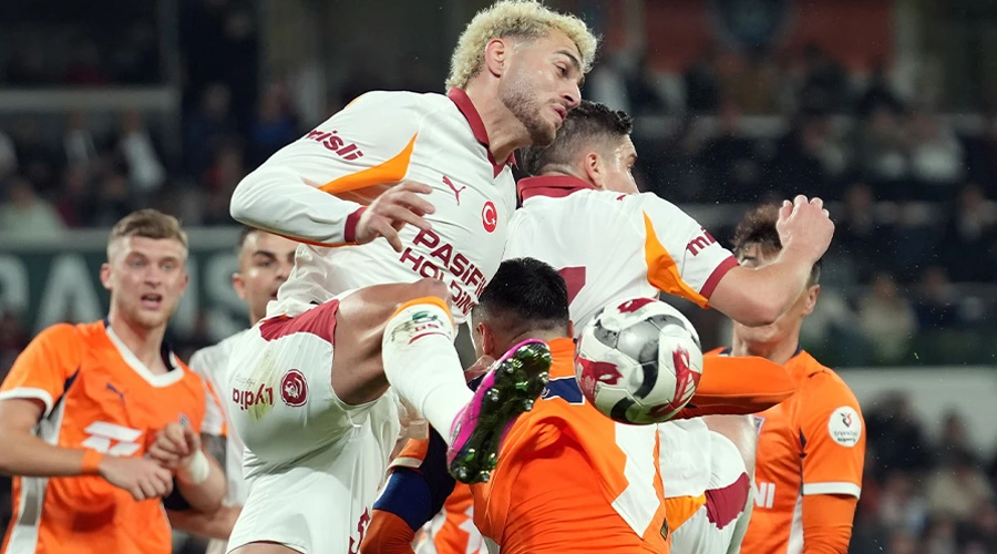 Galatasaray hata yapmadı! Başakşehir