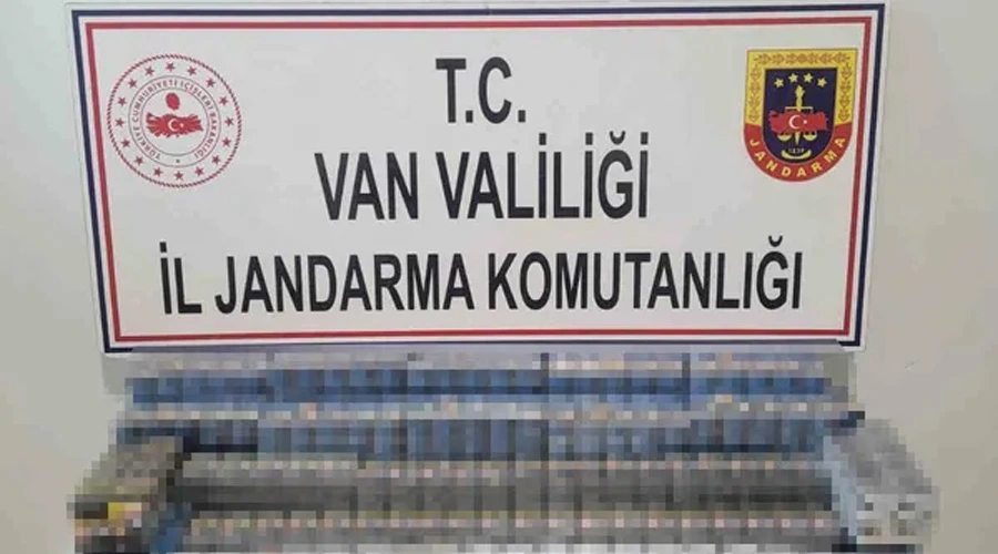 Van’da bin 314 paket kaçak sigara ele geçirildi