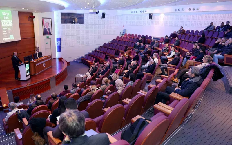 Atatürk Üniversitesinde 