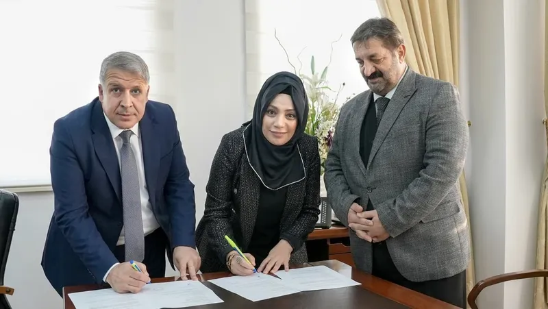 Elazığ Belediyesi personeline özel destek
