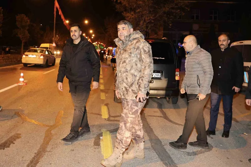 Polis bir günde 4 bin 331 sorgulama yaptı
