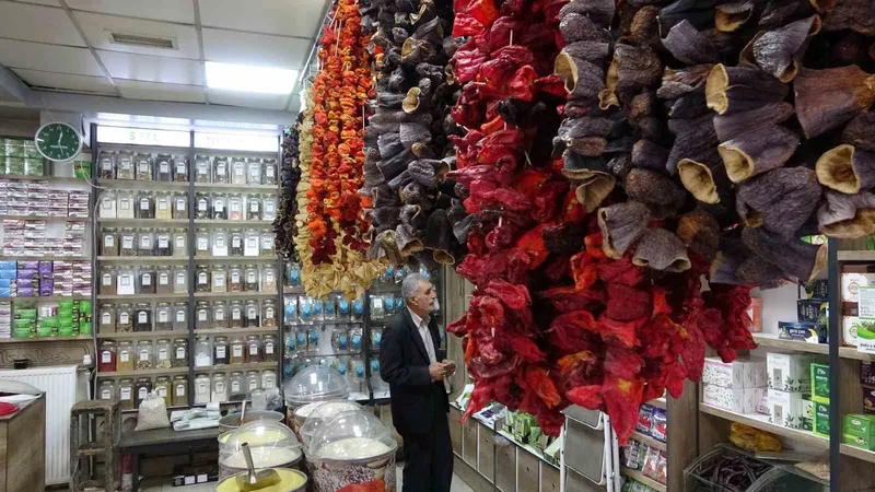 Vanlılar bağışıklıklarını bitkisel çaylarla güçlendiriyor
