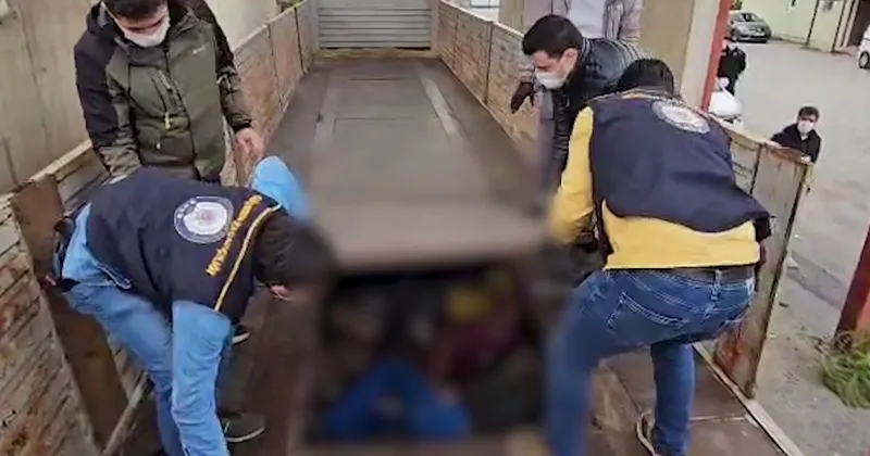 Bitlis’te 20 düzensiz göçmen yakalandı
