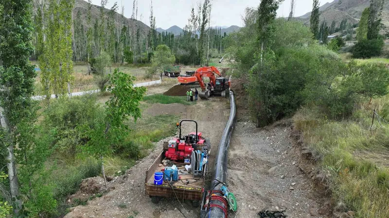 Erzurum’da 6 bin 860 dekar arazi modern sulamaya kavuşuyor

