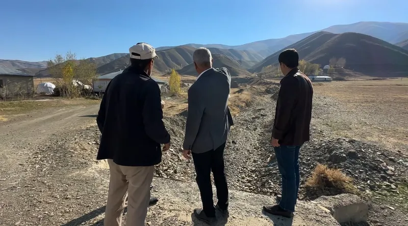 Yüksekova’da su taşkınlarına karşı önlemler alınıyor
