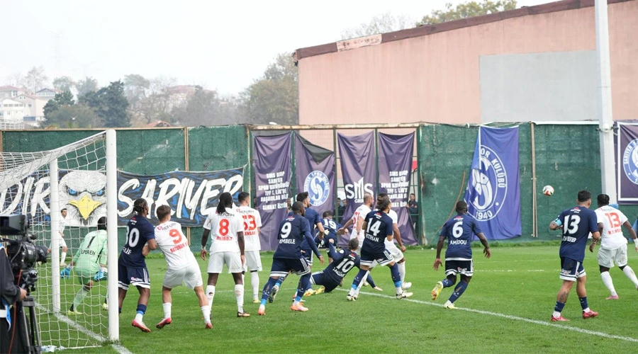 9 Kişiyle Devirdi! Sarıyer, Vanspor