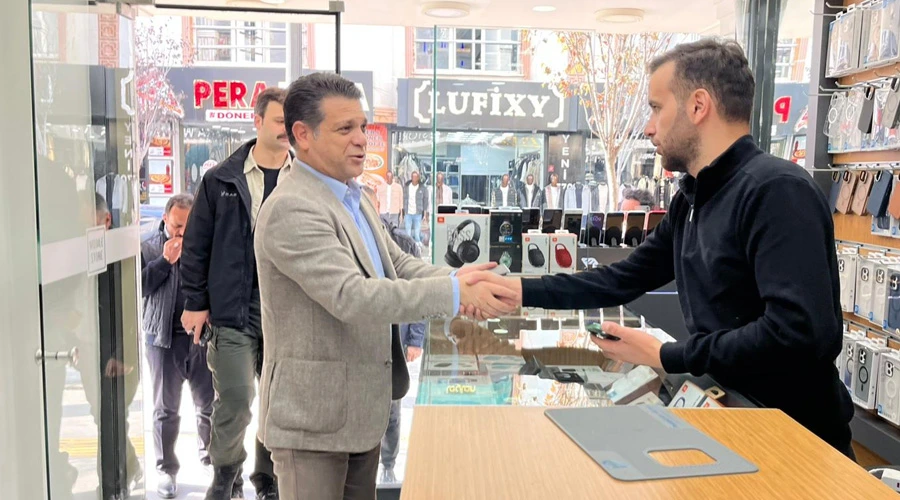 AK Parti İpekyolu İlçe Başkanı Yavuz Kuşan, Esnaf ve Vatandaş Ziyaretleriyle Sahada