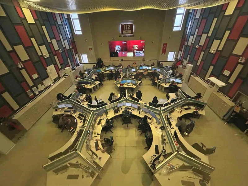 Van 112 Acil Çağrı Merkezi bu yıl 1 milyon 277 bin çağrı karşıladı
