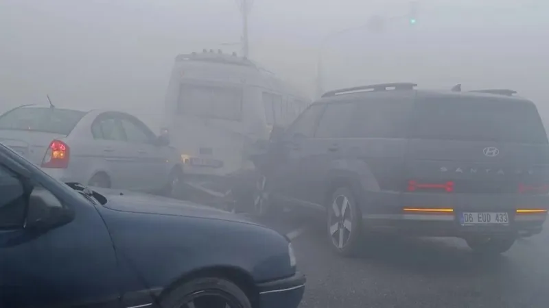 Iğdır’da yoğun sis kazaya neden oldu
