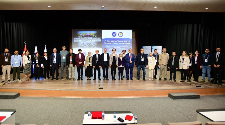 Van YYÜ, Akademik Dünyayı Buluşturdu: Çin