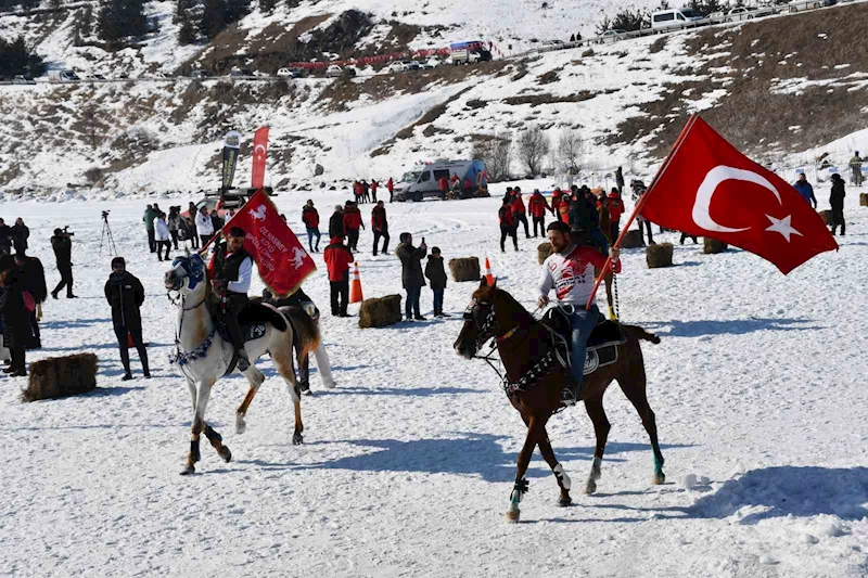 Çıldır Gölü 