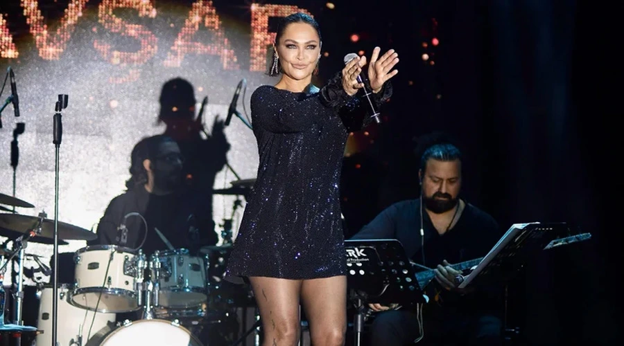 Hülya Avşar