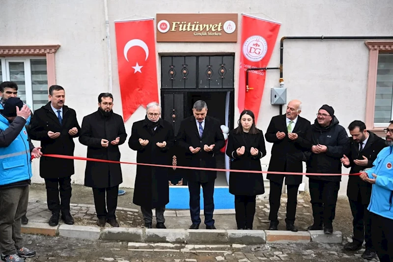 Uzundere’de Fütüvvet Gençlik Merkezi
