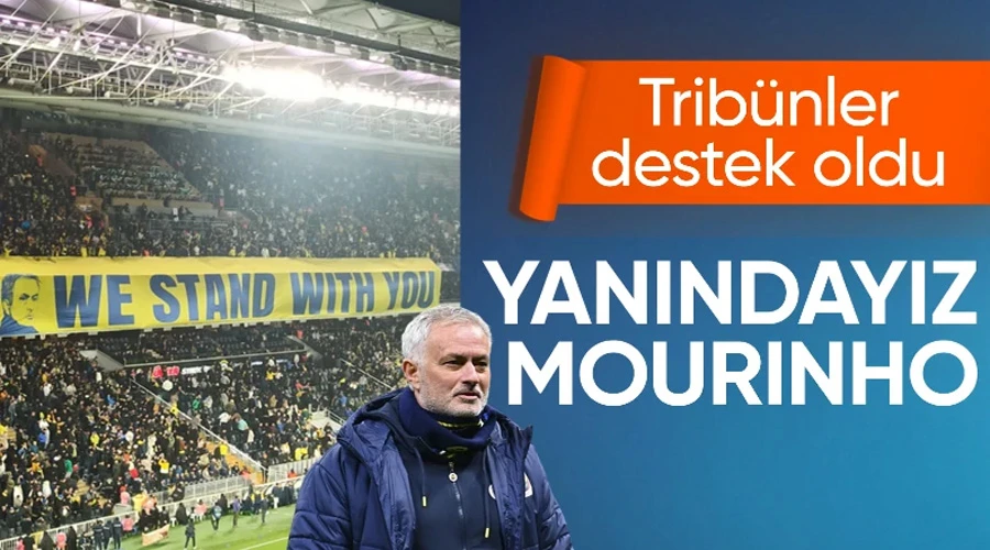 Fenerbahçe Tribünleri Mourinho