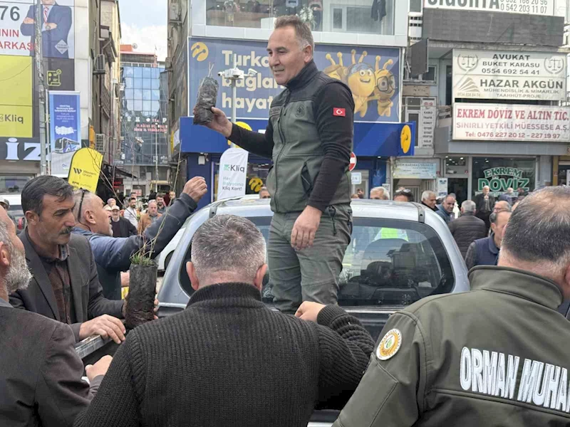 Iğdır’da 5 bin fidan dağıtımı yapıldı
