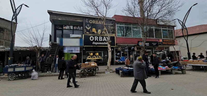 Muş’ta kaçan inek çarşı merkezini birbirine kattı
