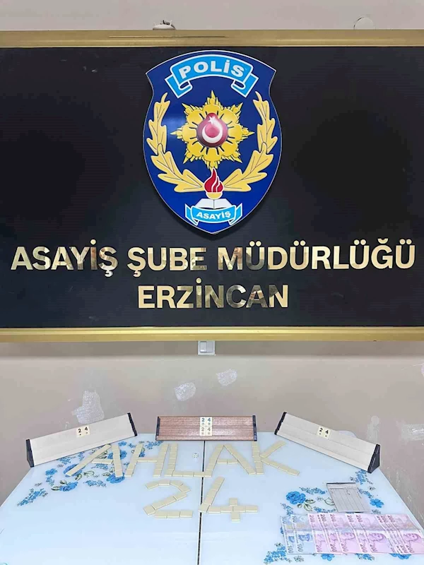 Kumar oynayan 4 kişiye Kabahatler Kanunu’ndan para cezası uygulandı

