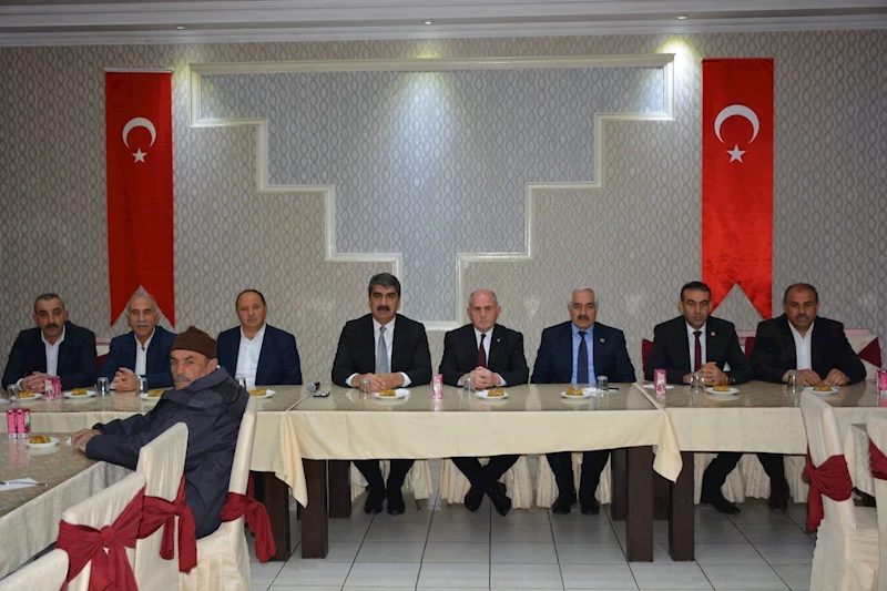 Aşkale’de bayram geleneği devam ediyor
