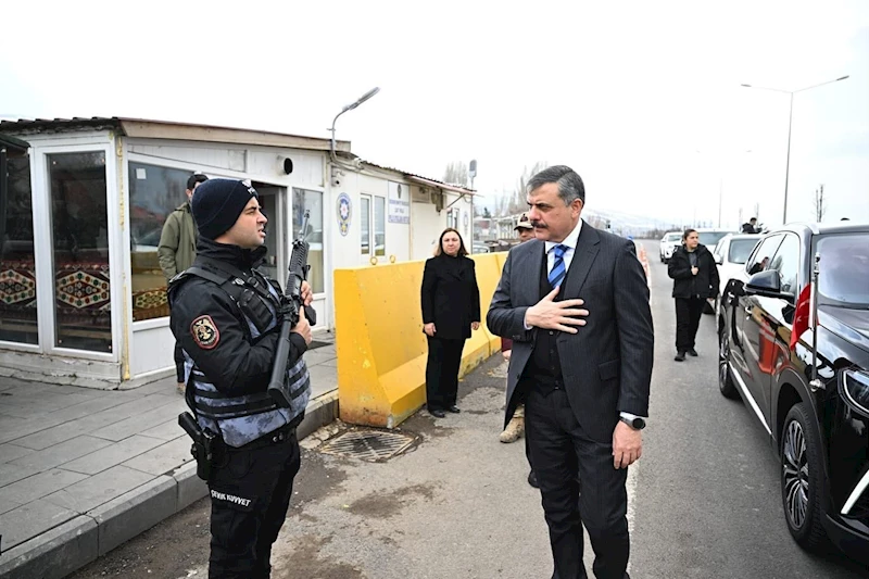 Jandarma ve polisten bayram teyakuzu
