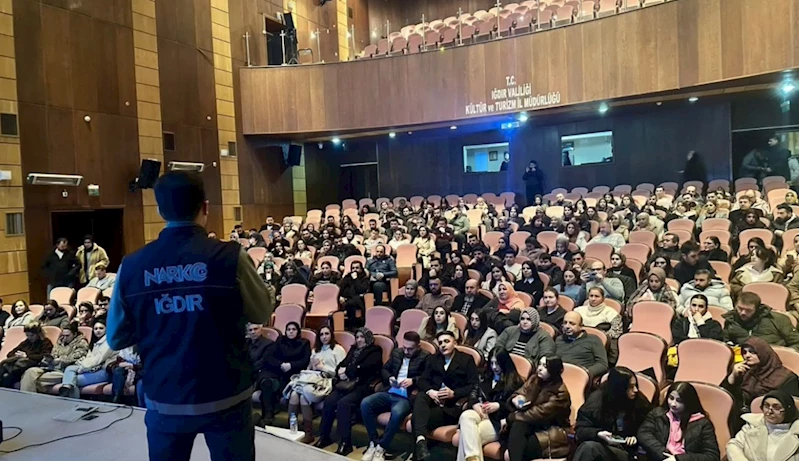 Iğdır’daki eğitim kurumlarında uyuşturucu ile mücadele eğitimi
