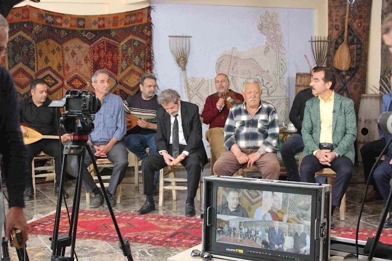 Polat’ın kayıp türküleri keşfediliyor
