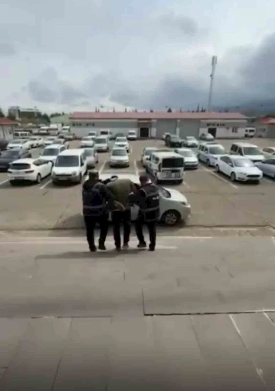 Bingöl’de hırsızlık yapan şahıs yakalandı
