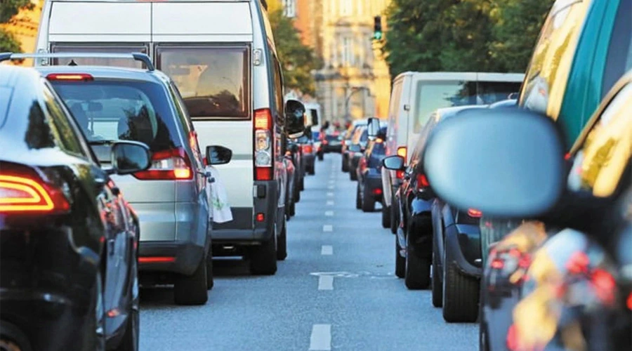 Van ve Bölge İllerinde Araç Sayısı Rekor Kırdı: Mart Ayı Verileri