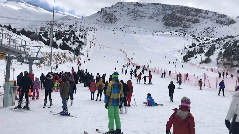 Ergan Kayak Merkezi rekor kırdı
