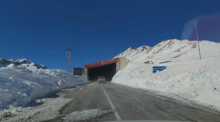 Van - Bahçesaray karabet Geçidi