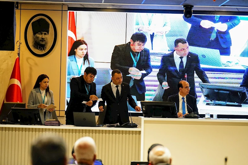 Yeşilyurt Belediye Meclisi’nde encümen ve ihtisas komisyon üyeleri belirlendi
