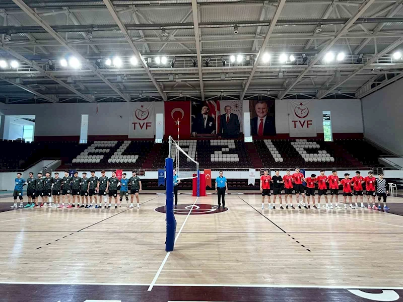 Elazığ, Türkiye voleybol yarı finallerine ev sahipliği yaptı
