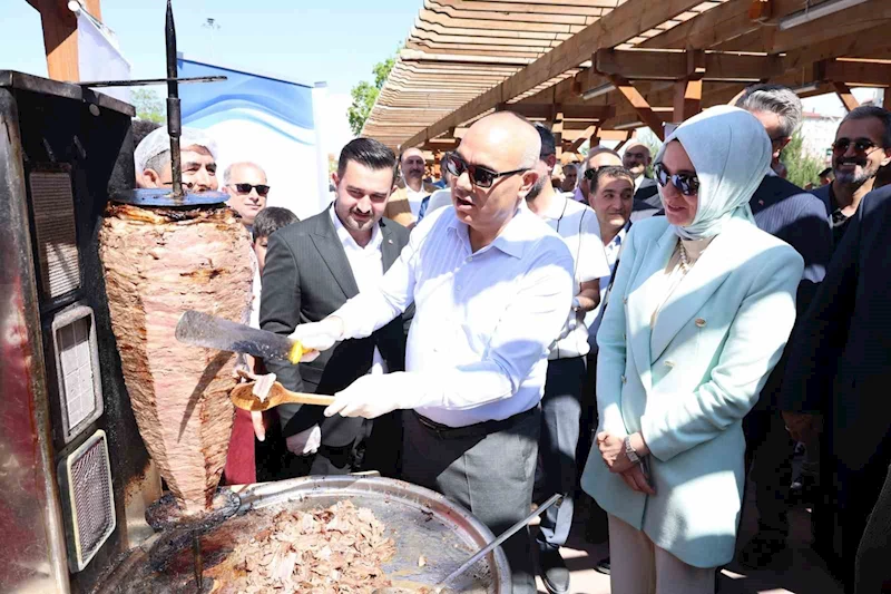 Ağrı mutfağının eşsiz tatları ziyaretçileri mest etti
