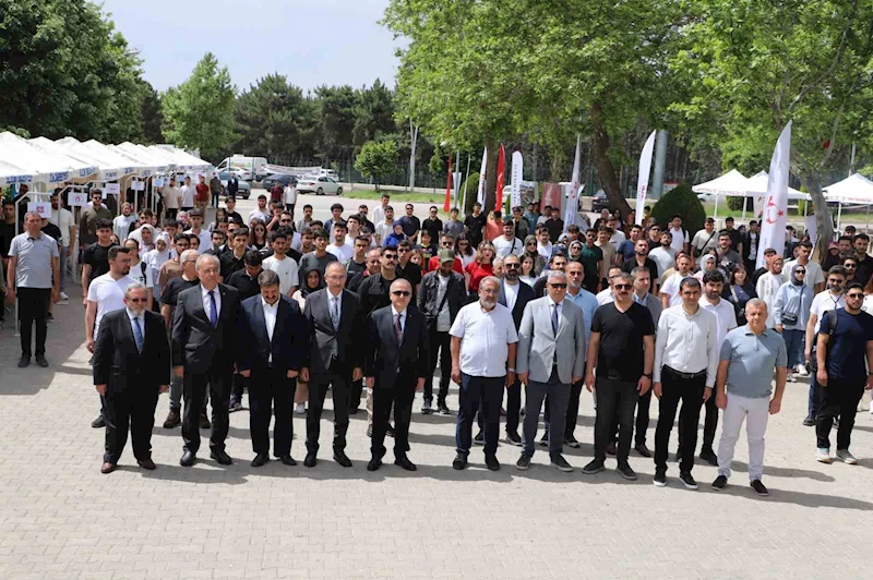 AÜB Tanıtım ve Tercih Fuarı FÜ’nün ev sahipliğinde gerçekleştirildi
