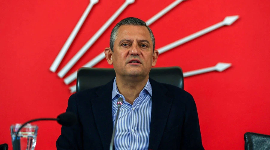 CHP Lideri Özgür Özel Van