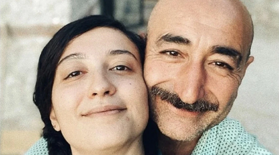 Melike Şahin Sahneden Eşine Aşkını Haykırdı: 