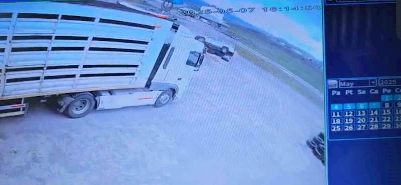 Bingöl’de iki araç çarpıştı: 2’si ağır 7 yaralı
