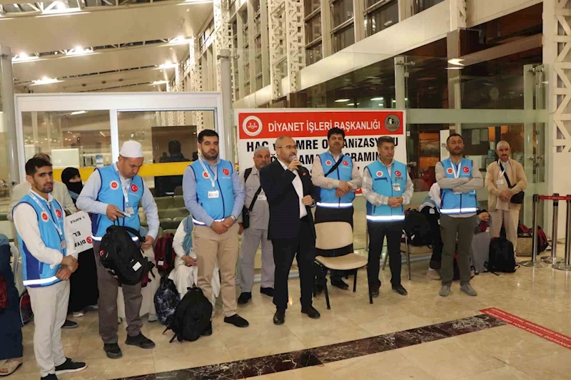 Elazığ’dan ilk hac kafilesi dualarla uğurlandı
