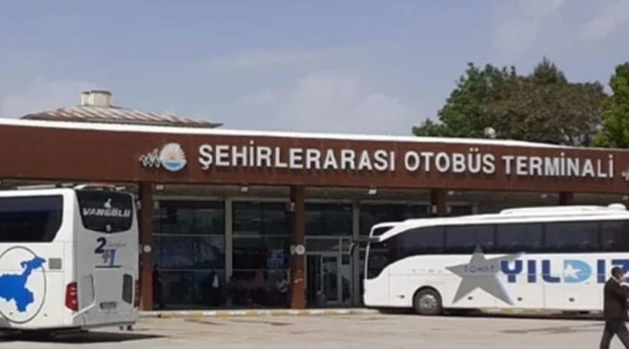 Van Otobüs Biletlerine Bayram Şoku: Fiyatlar Tavan Yaptı!