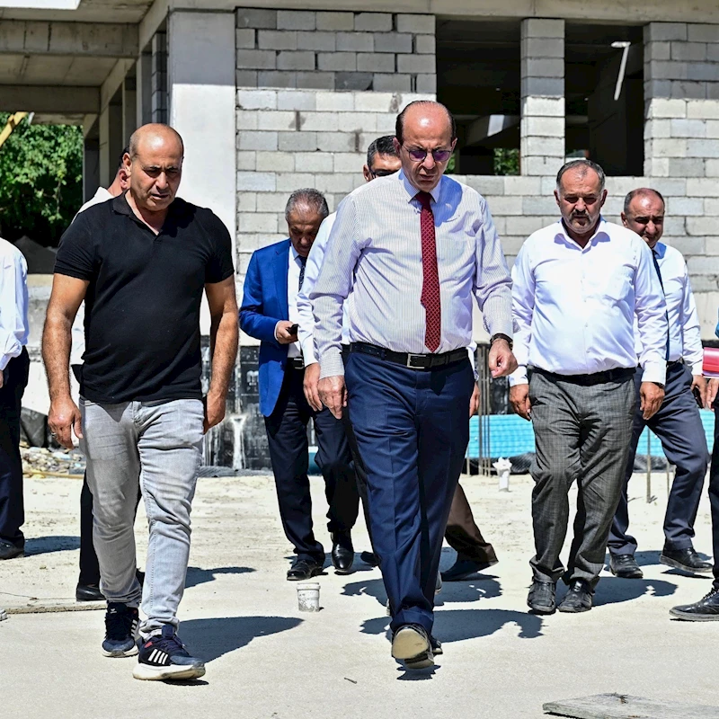 Başkan Geçit, köy evlerini inceledi
