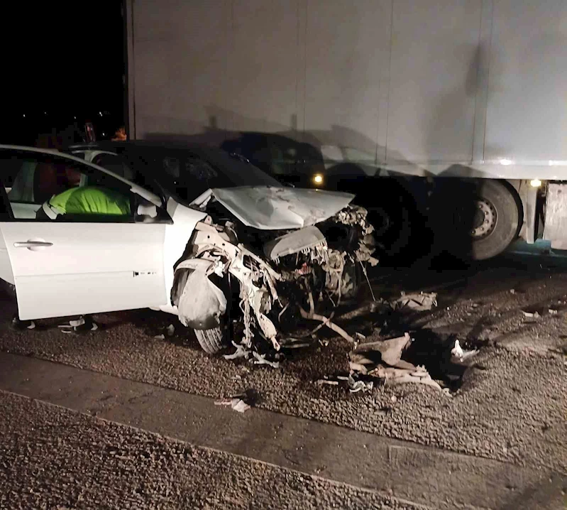 Malatya’da tır ile otomobil çarpıştı: 3 yaralı
