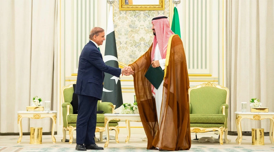 Pakistan Başbakanı Şerif, Suudi Arabistan’da