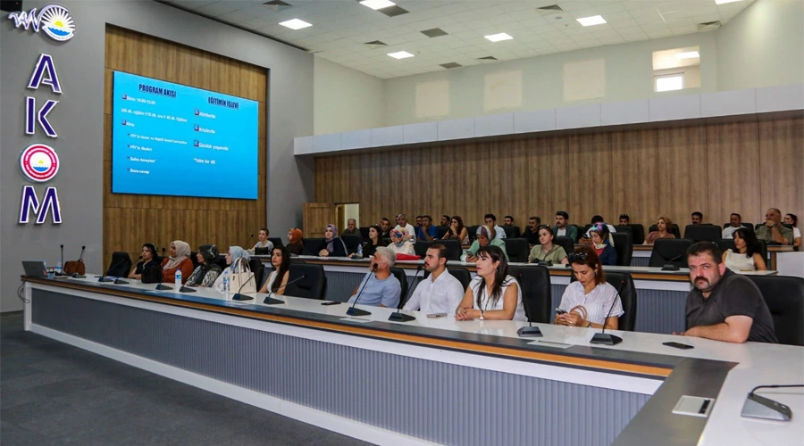 Van Büyükşehir Belediyesi Personellerine Psikolojik İlk Yardım Eğitimi Verildi