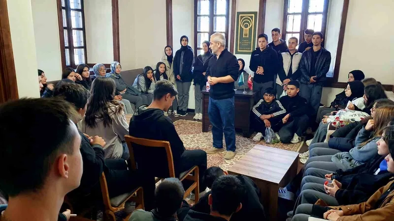 Dil ve Edebiyat Konağı’nda tarih rüzgârı esti
