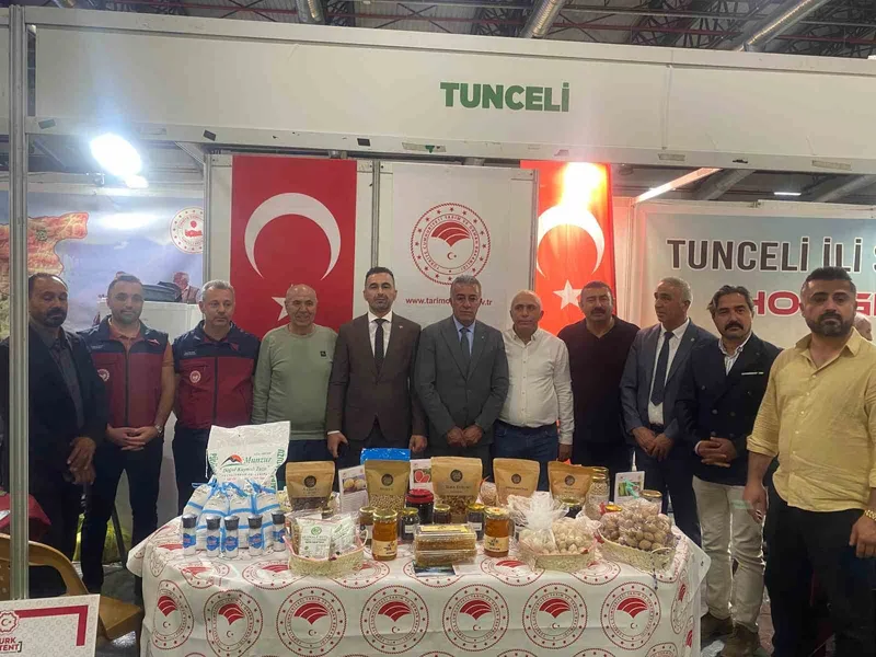 Tunceli’nin yöresel ürünleri Elazığ’da tanıtıldı
